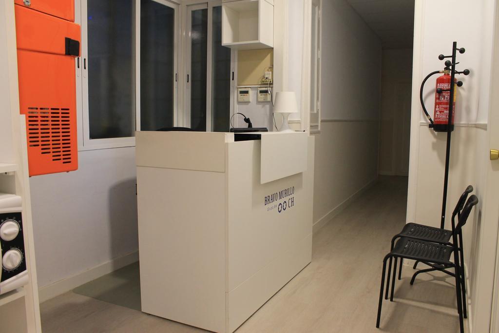 Hostal Abitum Madrid Exterior photo